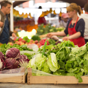 Marché © Matej Kastelic / Shutterstock 343012811